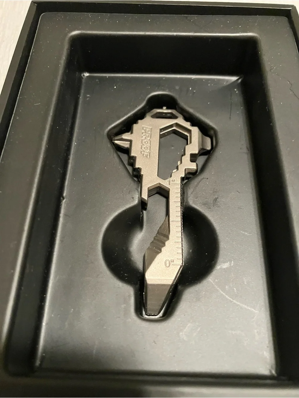 Silver Key Multi-Tool with Black Carbon Card Holder